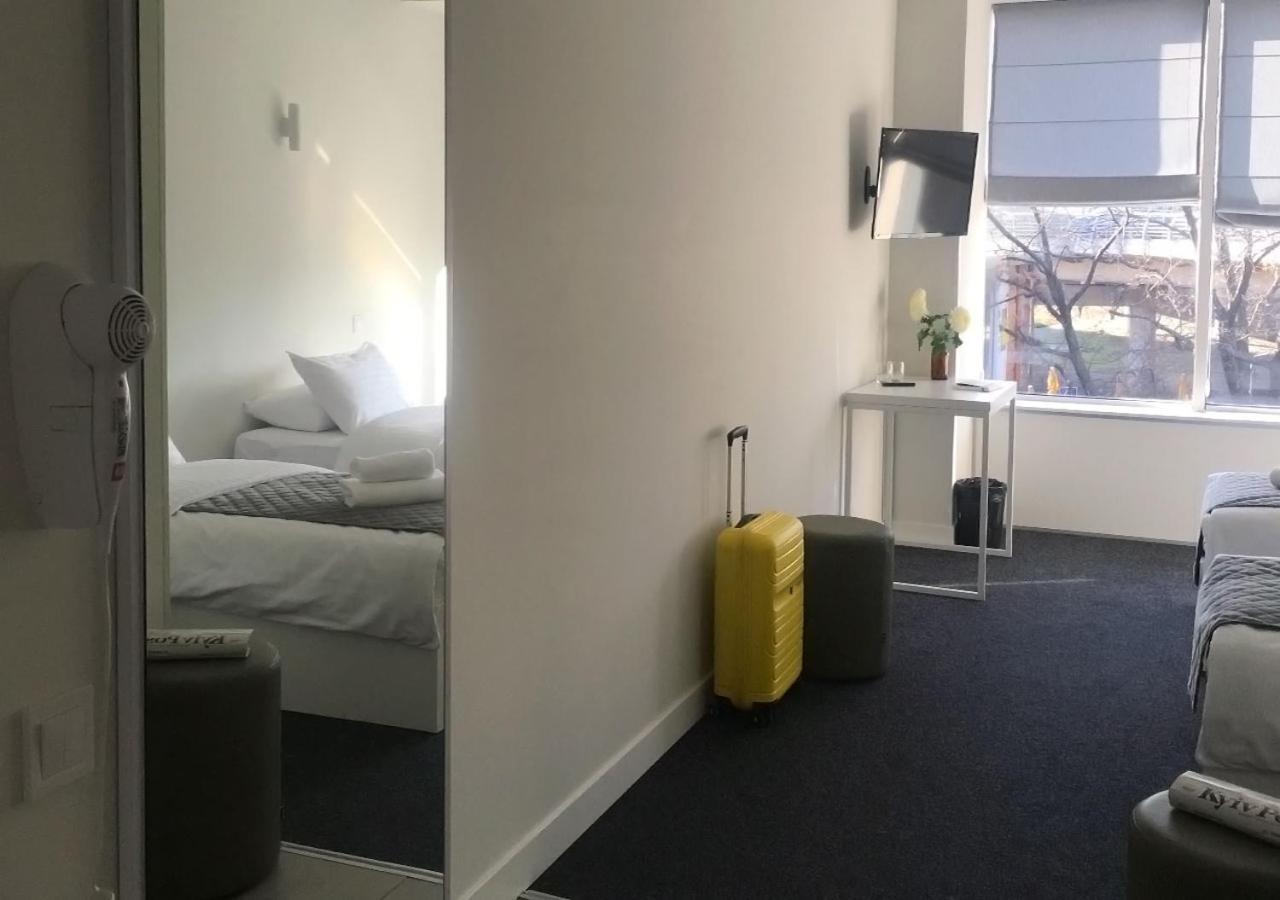Kyivpasservis Hotel Eksteriør bilde
