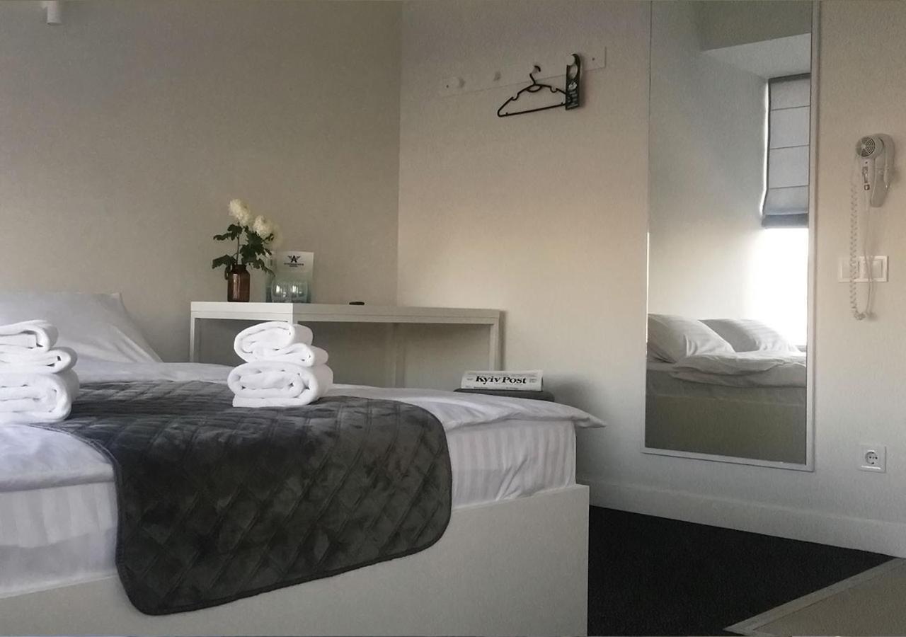 Kyivpasservis Hotel Eksteriør bilde